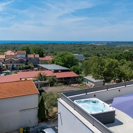 Appartement Penthouse Stella Marini With Jacuzzi And Sea View 2,5 Km From Sea Tar-Vabriga