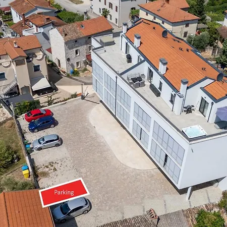 Penthouse Stella Marini With Jacuzzi And Sea View 2,5 Km From Sea * Tar-Vabriga