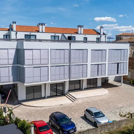 Appartement Penthouse Stella Marini With Jacuzzi And Sea View 2,5 Km From Sea