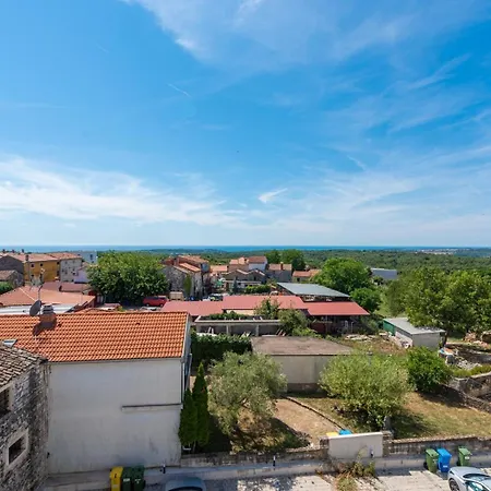 Penthouse Stella Marini With Jacuzzi And Sea View 2,5 Km From Sea *